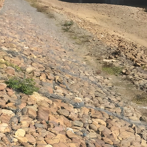 岩土工程石笼网：柔性抗变形的护坡护岸解决方案