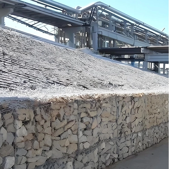 石笼网护坡系统在现代公路中的广泛应用